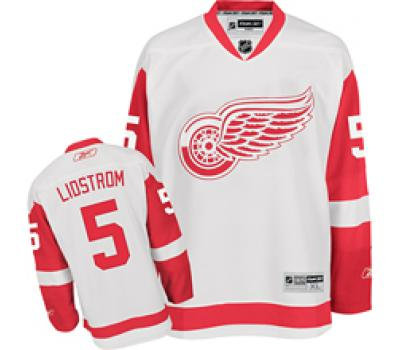 Detroit Red Wings 5 Nicklas Lidstrom white