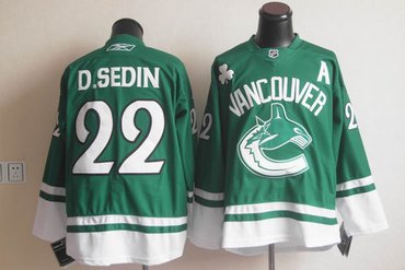 ST PARTYS DAY Vancouver Canucks 22 D.SEDIN green ST PARTYS DAY Vancouver Canucks 22 D.SEDIN green