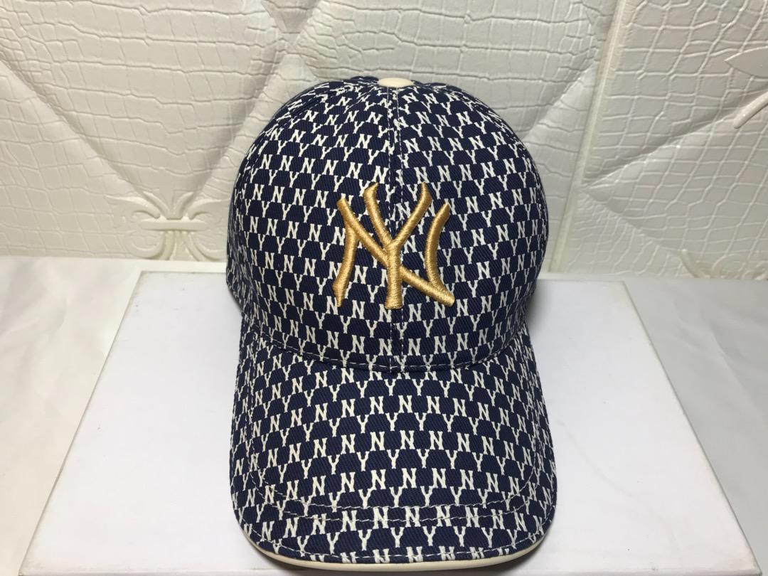 MLB New York Yankees USA Flag Adjustable Hat