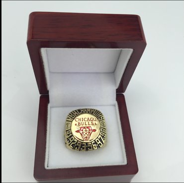 Chicago bulls in 1998 championship ring